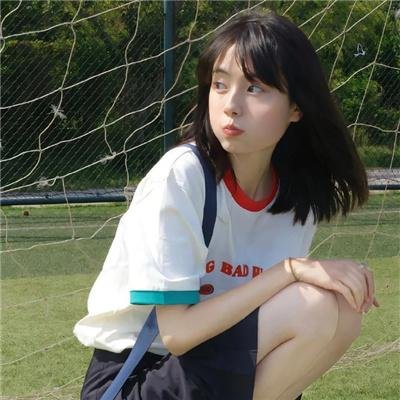 露露·贝特小姐